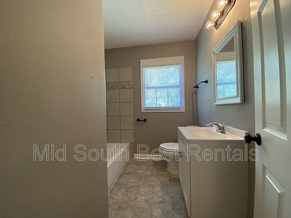 3rd image of 3547 Silas Rd