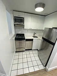 Rented by Mallory Management Corp