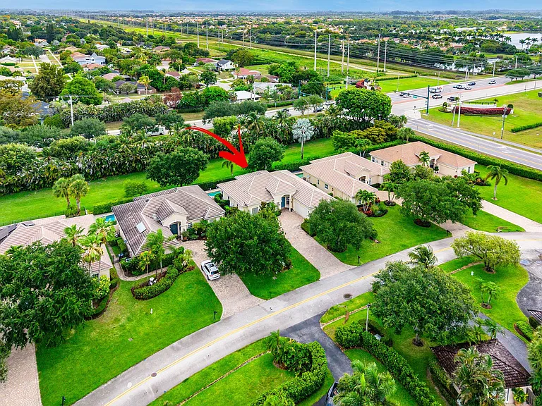 2068 Wightman Dr — Photo 47