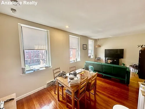 37 Tileston St Photo 1