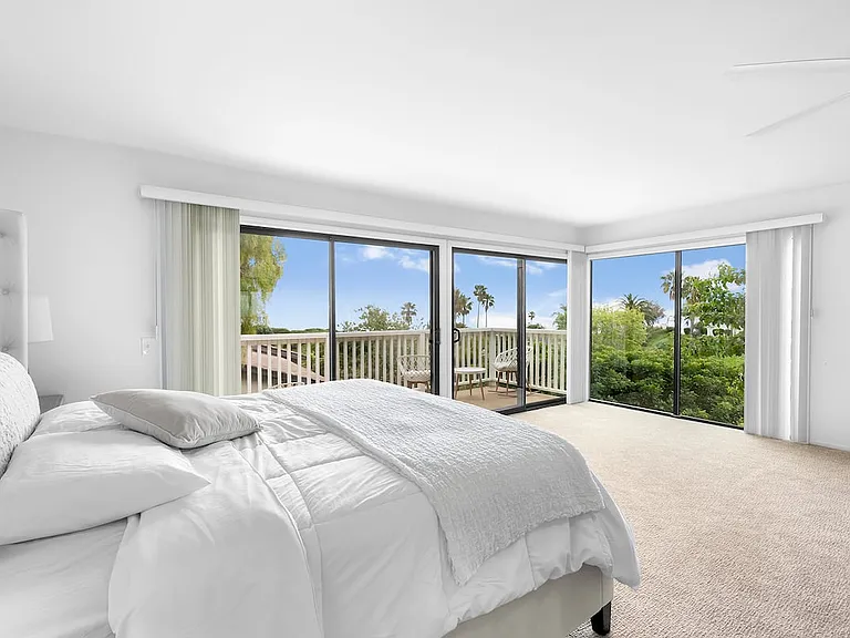 3824 Malibu Country Dr — Photo 45
