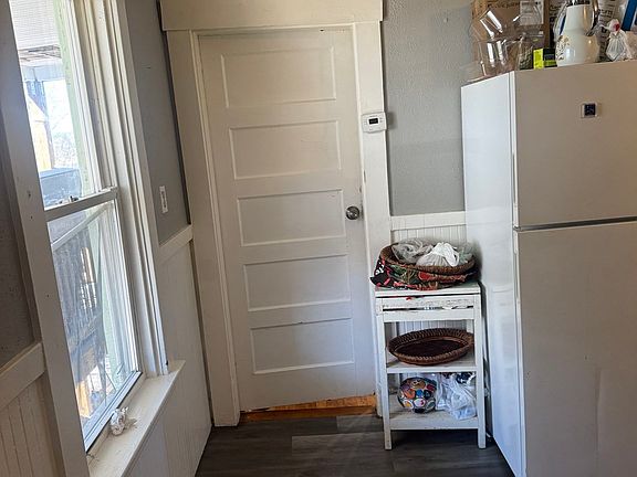 2nd image of 115 Beech St