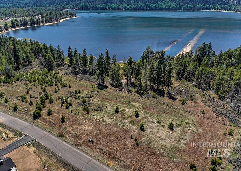 2nd image of 13165 Hawks Bay Rd