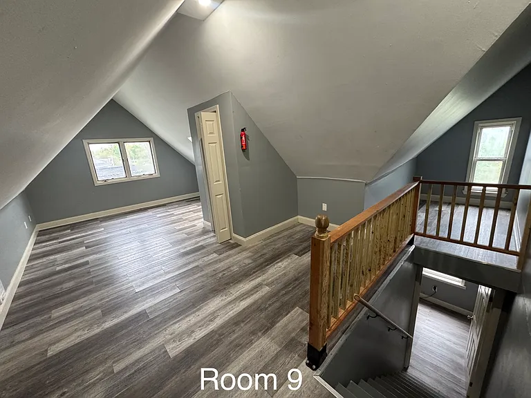 88 Bernard St #RM — Photo 15