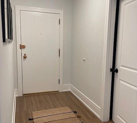 2nd image of 9118 Elmwood Dr #5N