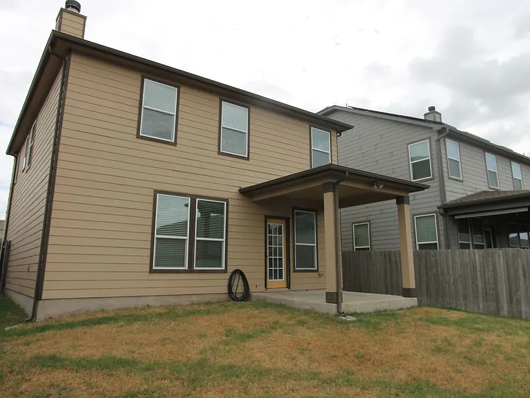 907 Solitude Dr — Photo 28