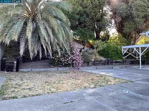 2807 Ruff Ave — Photo 4