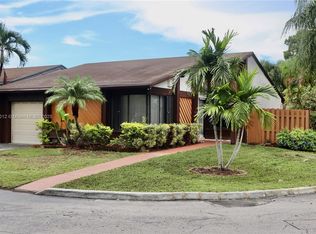 9730 SW 148th Ave, Miami, FL 33196