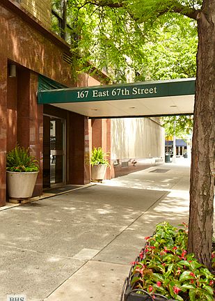 5th image of 167 E 67th St APT 10A