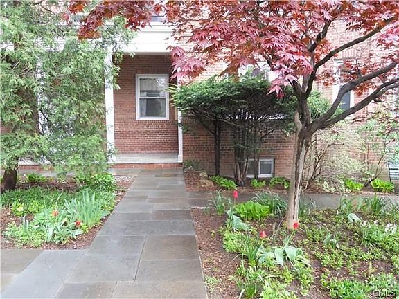 Slate Walkways, lovely approach