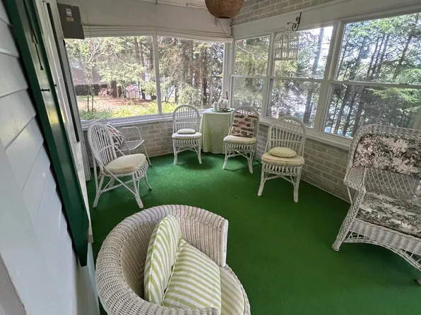 16 Salmon Road, Madison, ME 04950