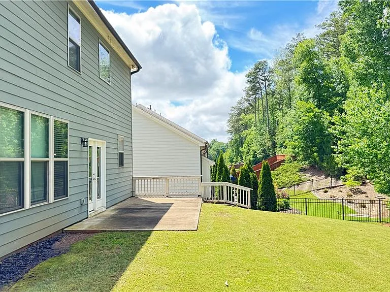 850 Grove Valley Dr — Photo 32