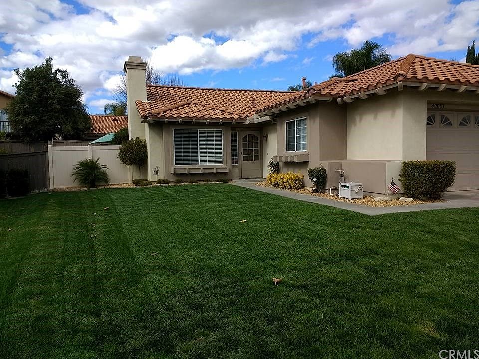 1st image of 40083 Avenida Venida