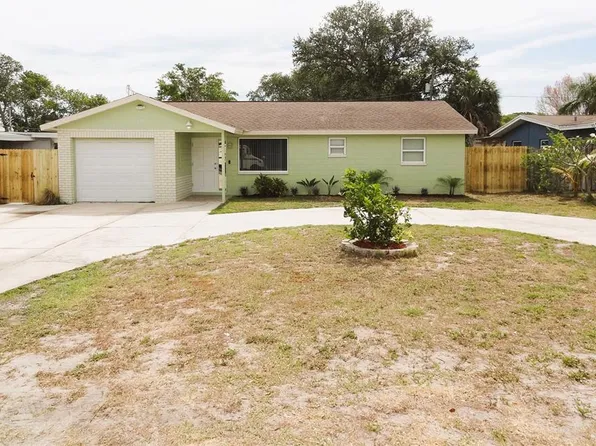 12381 Ridge Rd, Seminole, FL 33778