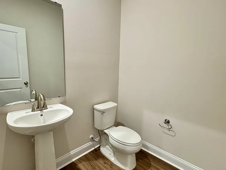 7453 Linda Vista Ln — Photo 9