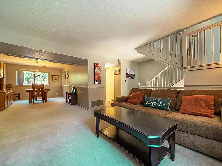 129 Carmel Woods Dr — Photo 7