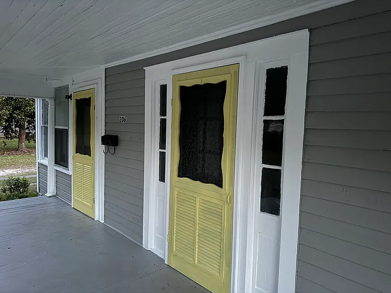 206 Page St #A — Photo 2