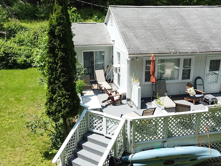 49 Mount Airy Rd E #B — Photo 5