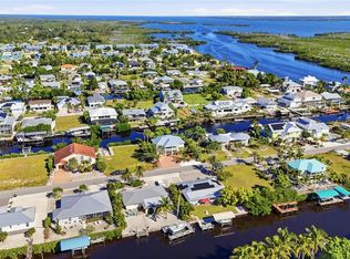 5304 Ann Arbor Dr, Bokeelia, FL 33922