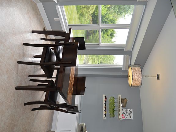 5th image of 762 Natures Cove Ct #1