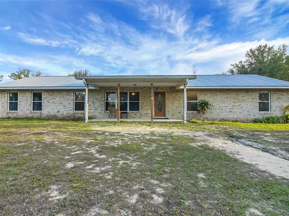 9230 Guava St, Yalaha, FL 34797