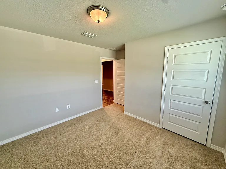 848 Jacobs Way — Photo 7
