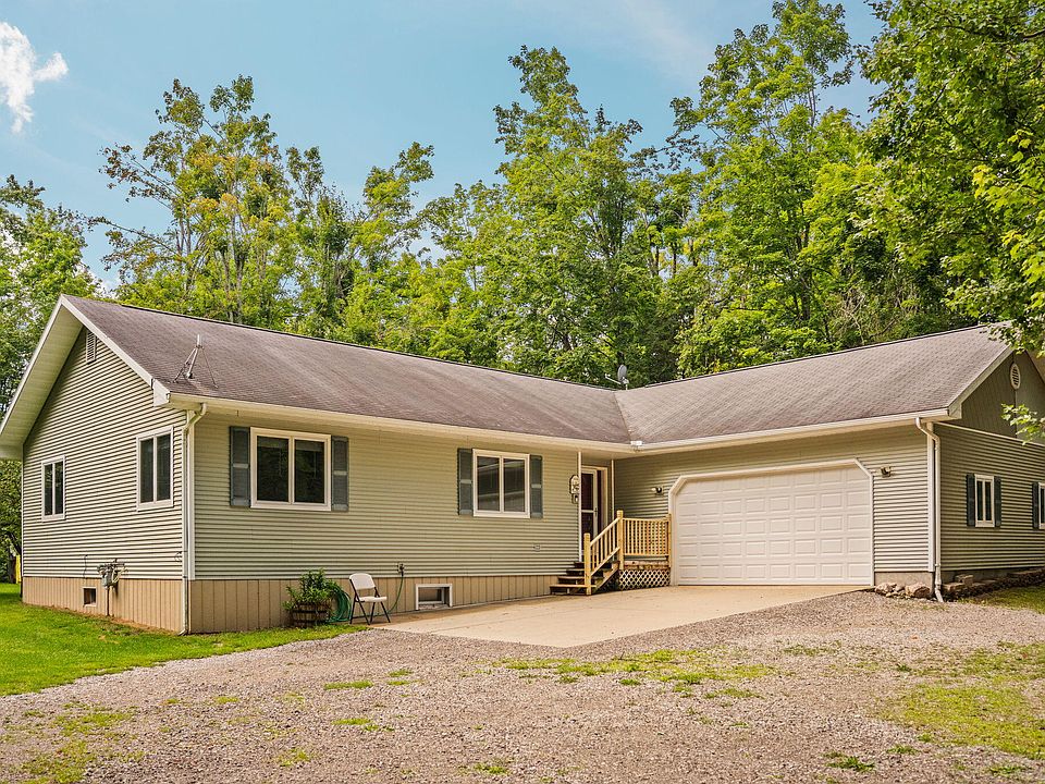 1st image of 2099 Deepwoods Dr