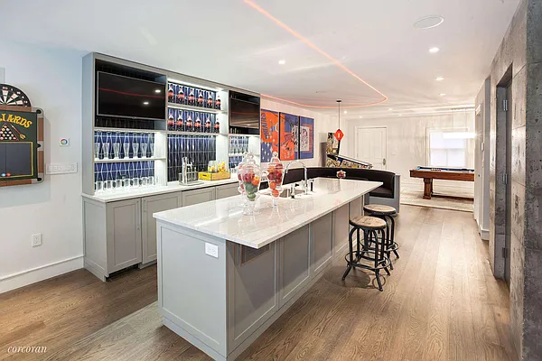 Sold by Corcoran | media 39