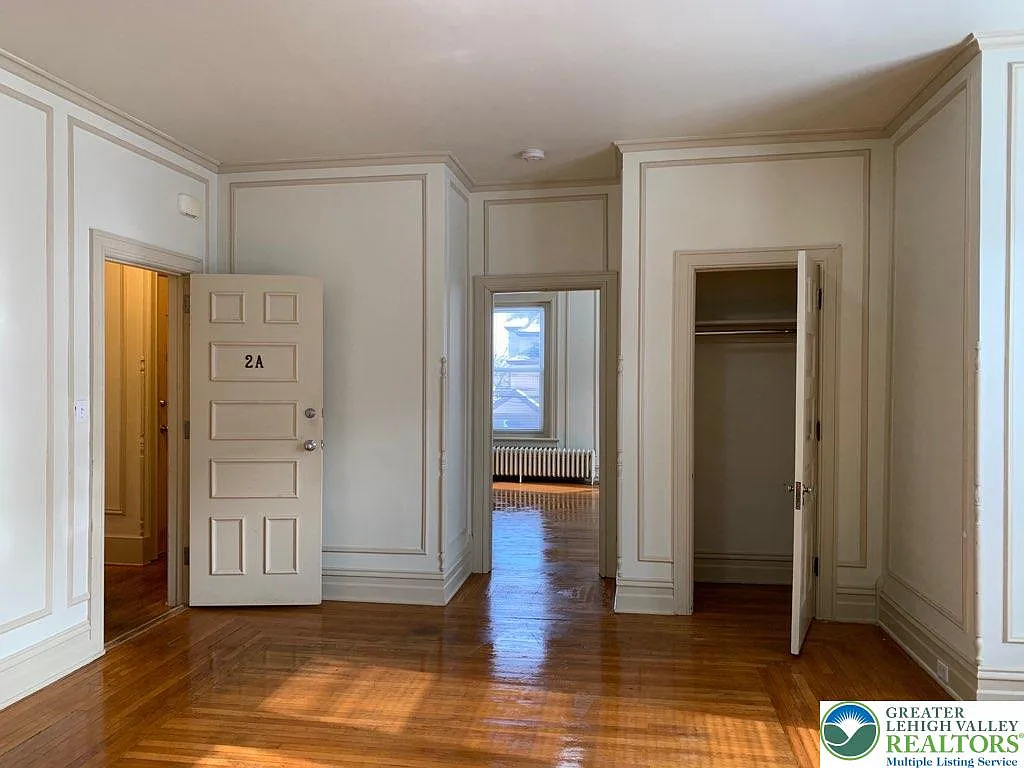 1 bed, 1.0 bath, 1200 sqft, $1,475 — Photo 4