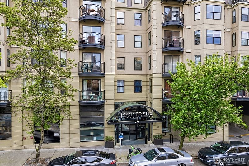 3rd image of 425 Vine Street #708