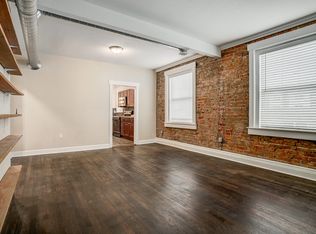 3269 Gillham Rd, Kansas City, MO 64109