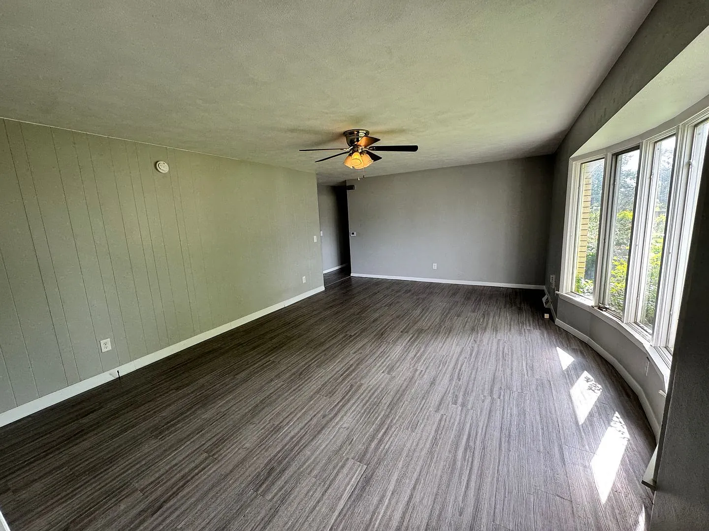 3 bedroom 1 1/2 bath house in Davenport — Photo 4