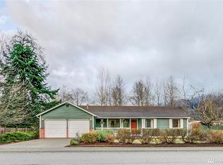 325 NE 4th St, North Bend, WA 98045