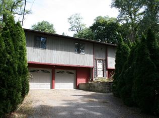 103 Pomander Dr, White Plains, NY 10607