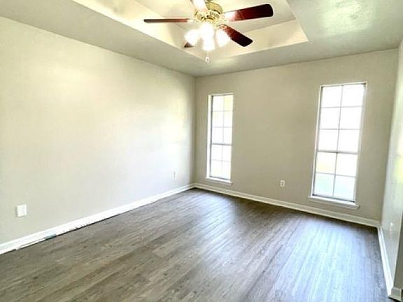 4th image of 15049 Beau Jon Ave