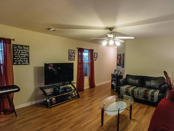 5th image of 212 Coles Creek Dr