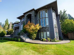 14720 SE Poppy Hills Dr, Happy Valley, OR 97086