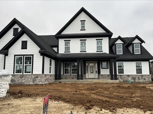 9798 Backstretch Row, Fishers, IN 46040