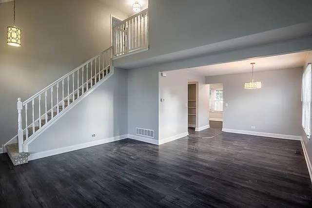 4 bed, 2.5 bath, 1770 sqft, $3,200 — Photo 3