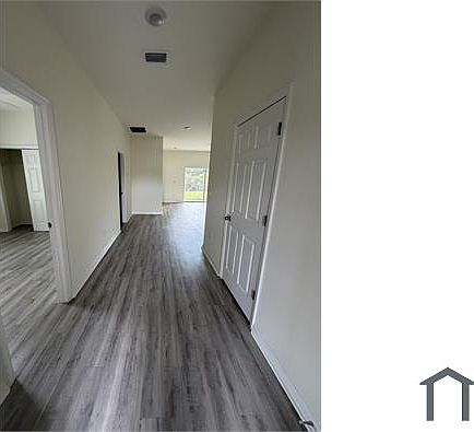 2nd image of 1060 San Cristobal Ave