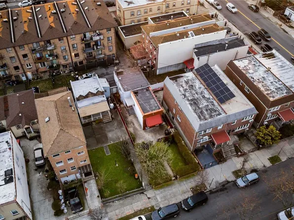 714 E 86th Street, Brooklyn, NY 11236