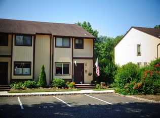 98 Chelsea Way, Bridgewater, NJ 08807