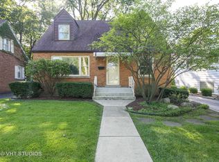 223 Melrose Ave, Elmhurst, IL 60126