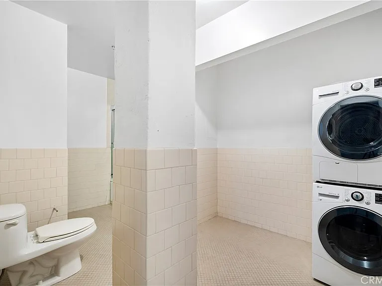 738 S Los Angeles St #507 — Photo 16
