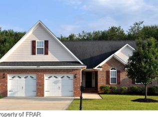 2004 Abbeydale Ln, Fayetteville, NC 28304