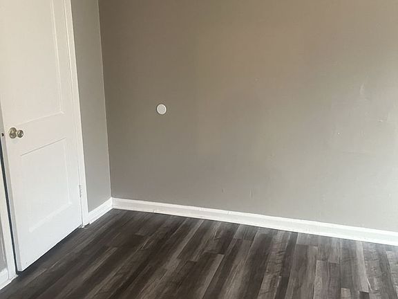 3rd image of 2213 Admiral Dr #2213