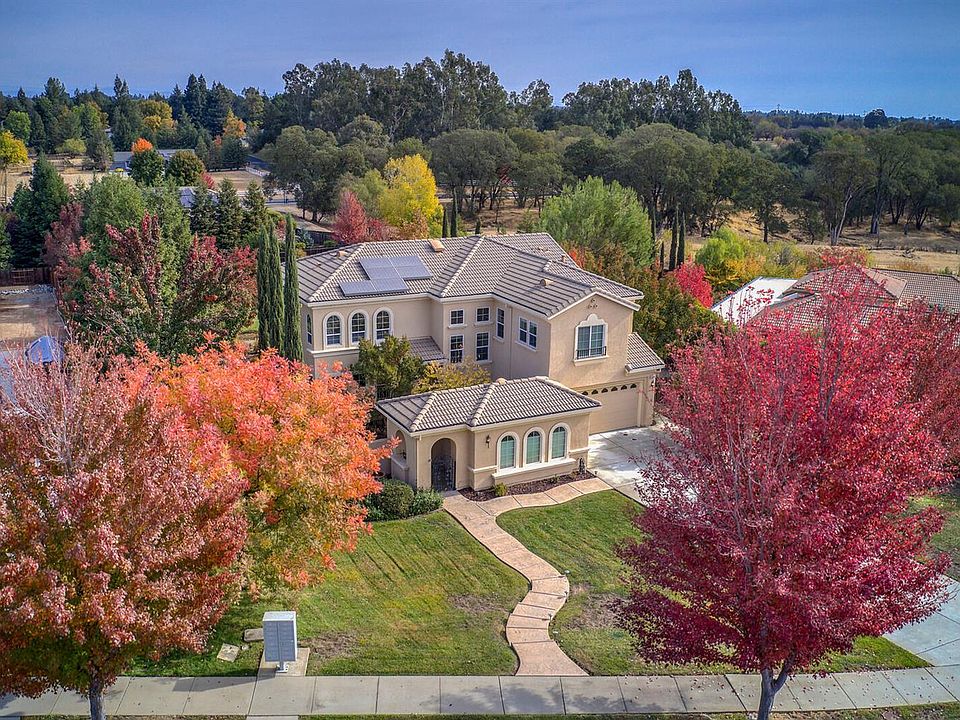 1st image of 8530 Parkwood Way