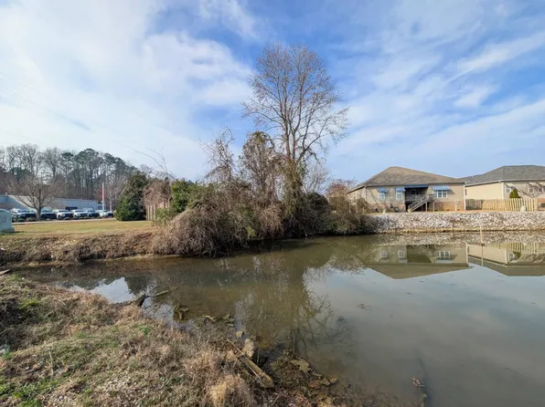 0 Lakepoint Dr, Gadsden, AL 35901