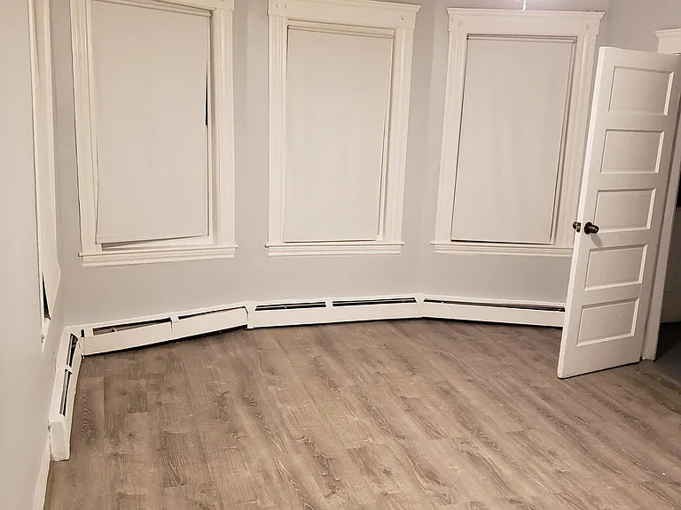 25 Robinson Ct #1 — Photo 2