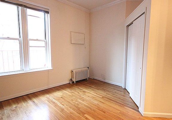 3rd image of 100 W 87th St APT 3A